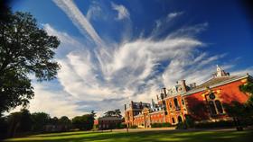 【暑假英国】惠灵顿公学双周16天25升级游学版,体验英式教育,游学牛津\温莎\大英博物馆|10-17岁