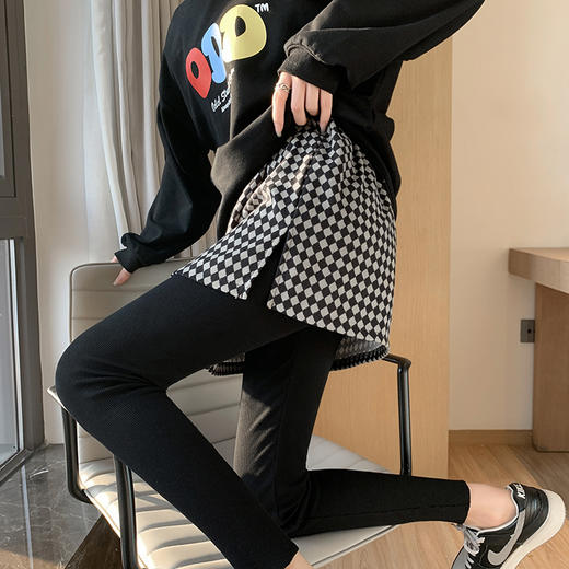 【打底器❗️内搭叠穿小屁帘】防走光假两件，T恤卫衣遮屁股半身裙，百搭新款格子短裙子半身裙女 商品图2