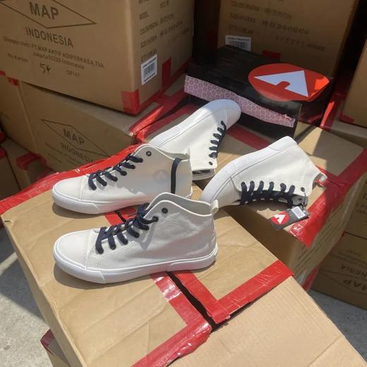 外贸原单整货男士中高帮系带帆布鞋 商品图0