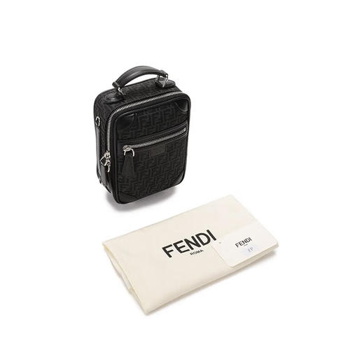 FENDI 芬迪 男包 男士小号FF老花斜挎单肩手提包 7VA542 AG0N 商品图4