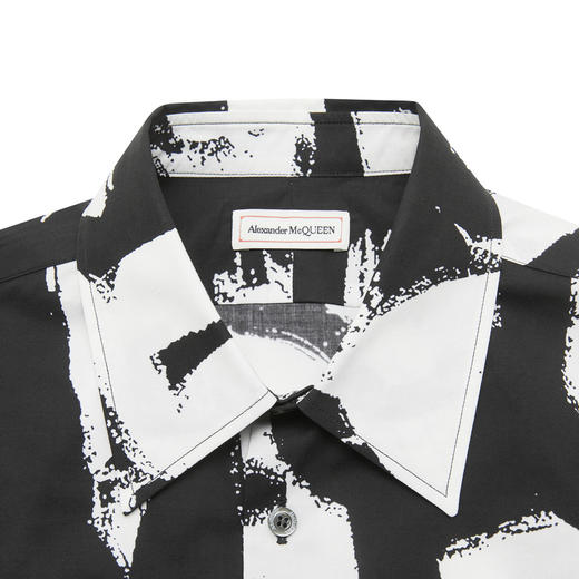 ALEXANDER MCQUEEN 亚历山大麦昆 2023春夏新品 男士字母涂鸦印花衬衫 黑色 704922 QTO66 商品图3