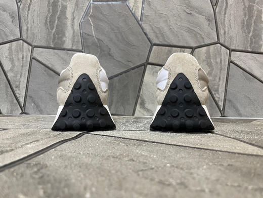 春季特惠💰320 真标版本 # NB新百伦New Balance MS327系列复古休闲运动慢跑鞋 商品图4