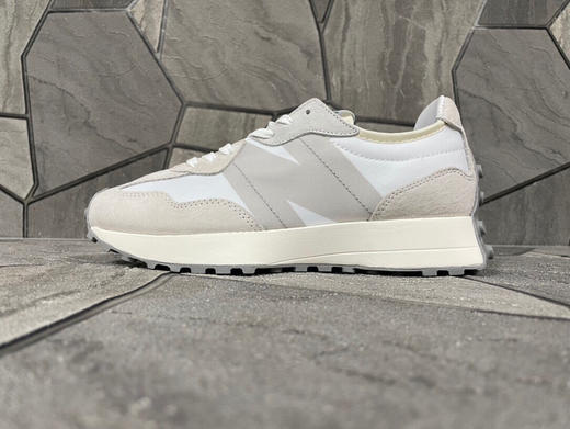 春季特惠💰320 真标版本 # NB新百伦New Balance MS327系列复古休闲运动慢跑鞋 商品图0