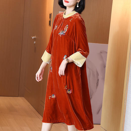KDS-2273真丝绒连衣裙女洋气复古刺绣中式立领真丝打底裙中长款 商品图0