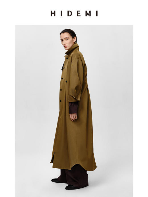 HIDEMI 军绿色斜纹廓形袖极简设计感纽扣腰带式长款风衣外套 商品图4