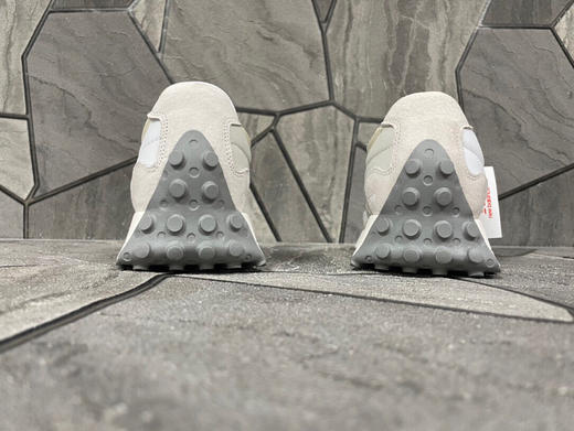 春季特惠💰320 真标版本 # NB新百伦New Balance MS327系列复古休闲运动慢跑鞋 商品图4