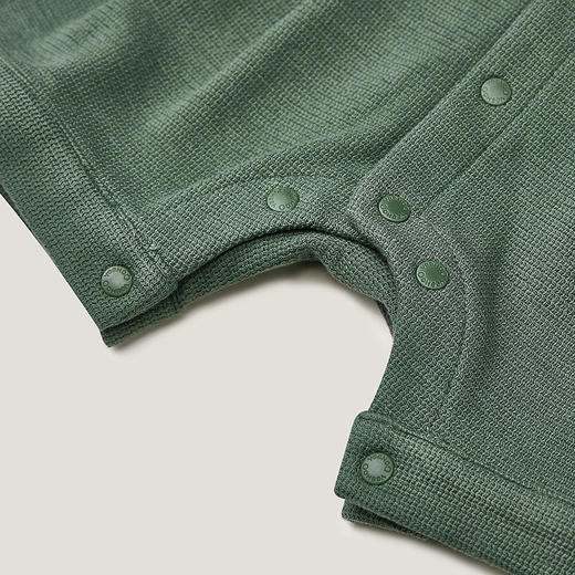 英氏婴儿连体衣23春装新款男宝宝领结帅气服满月服YRHAJ1P190A 商品图3