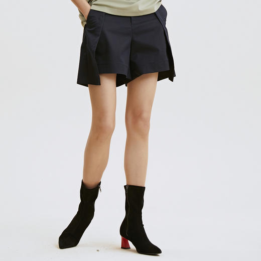 谜底短裤2023夏季新款舒适修身棉质A型休闲百搭裤子女235MK6035 商品图0