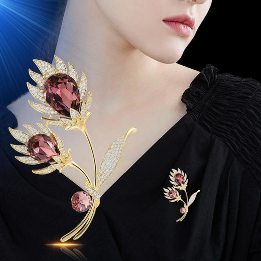 新款轻奢，水晶马蹄莲凤羽花朵郁金香大气胸针时尚胸花大衣配饰BYY-LXT0277-1H 商品图3
