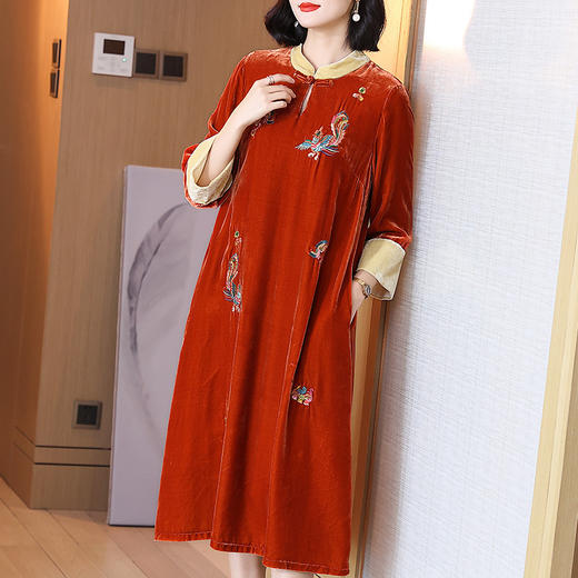 KDS-2273真丝绒连衣裙女洋气复古刺绣中式立领真丝打底裙中长款 商品图2