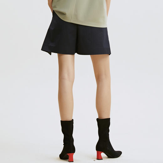 谜底短裤2023夏季新款舒适修身棉质A型休闲百搭裤子女235MK6035 商品图2