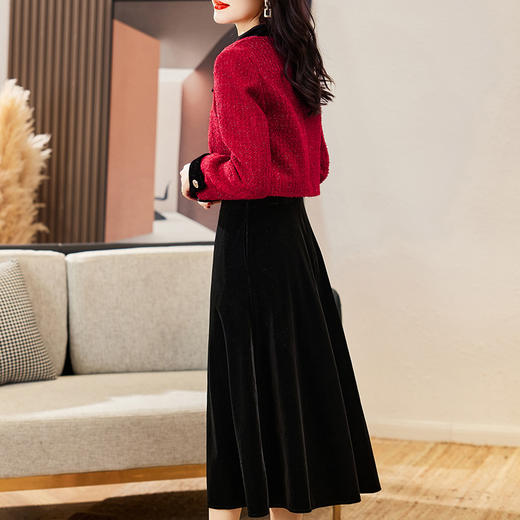 WZNH-WA23029 2023年春季新款时尚重工设计休闲中长款吊带小香风套装裙两件套潮 商品图1