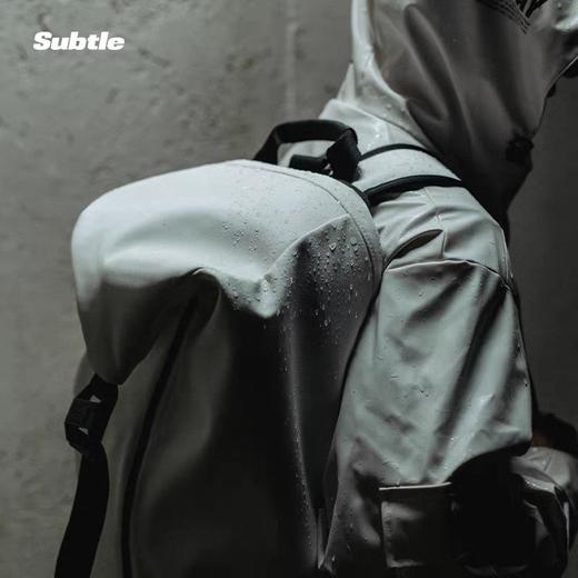 百货世界-OSSANCH-SUTBLE STEIN机能双肩包 商品图1