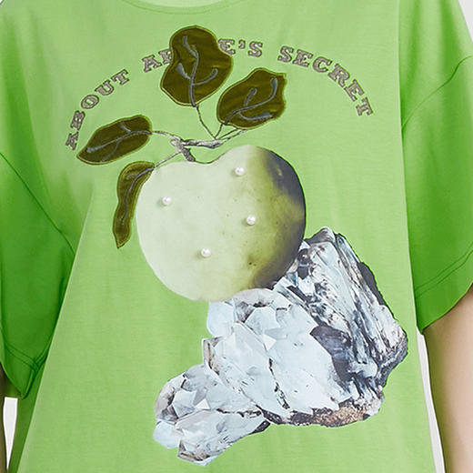 谜底宽松中长款T恤女2023春新款圆领苹果印花百搭短袖女231MT0076 商品图3