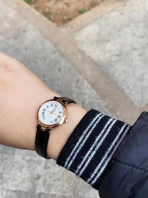 TISSOT天梭当季新品，嘉丽小美人女装皮带腕表，当红炸子鸡，型号T126. 商品图5