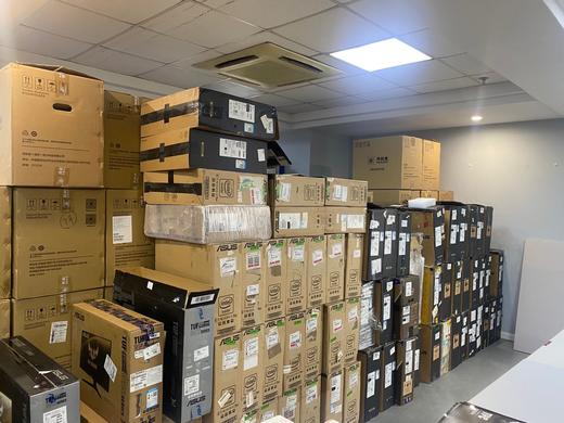 【编号HS142DM】稀缺好货！华硕厂家样机处理，全套包装配件，几乎全新，配置：AMD速龙3050U处理器/8G内存/256G固态/23.8寸1080P显示屏/配无线键盘鼠标，适合普通办公，网课作业， 商品图6