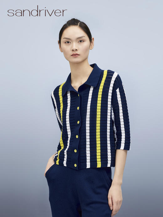 夹条挑孔衬衫领女开衫 SJS95W016K 商品图2