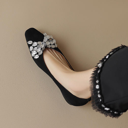 黑色磨砂翻皮水钻蝴蝶结细跟小方头浅口单鞋HCY-3344 商品图3