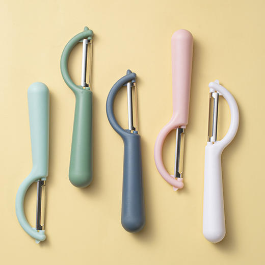 「5.9元包邮！6色可选」锋利不锈钢瓜刨削皮器 厨房用品削皮刀削水果刀刮皮瓜果刨土豆结实好用果刀 商品图2