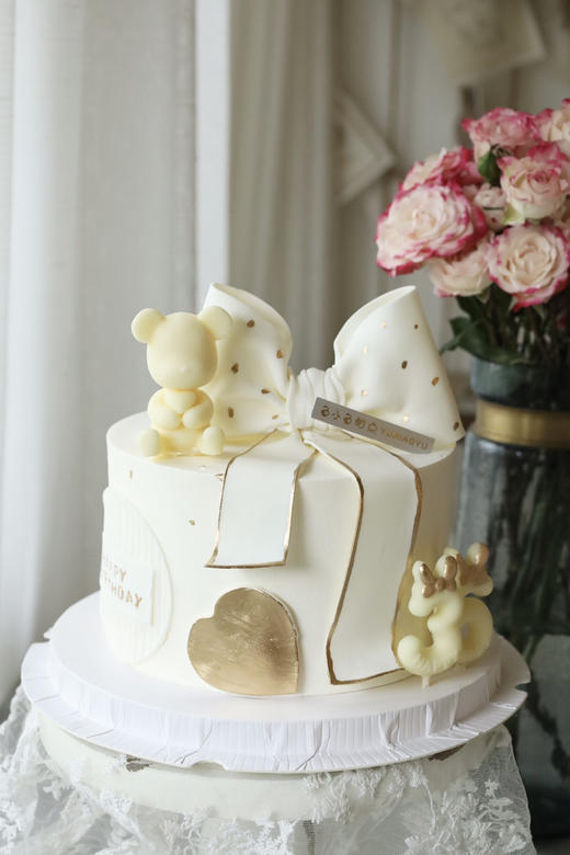 白色波点蝴蝶结小熊 商品图3