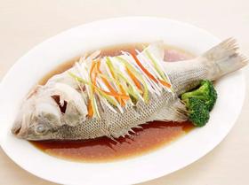 清蒸鲈鱼