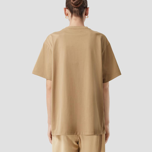 BURBERRY 巴宝莉 女士橡树叶徽章棉质宽松圆领短袖T恤 驼色 8065254 A7026 商品图2