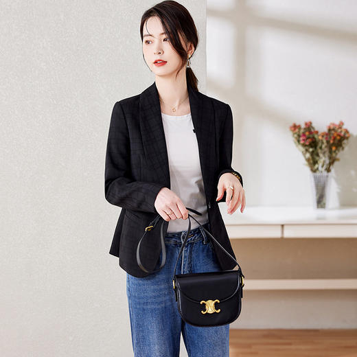 修身显瘦，外套女春秋季小香风简约干练时尚气质百搭西服HR-WC2225A9 商品图3