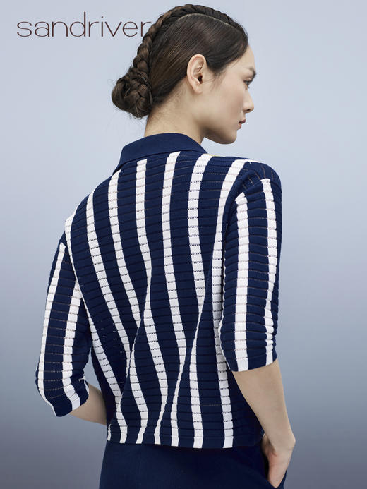 夹条挑孔衬衫领女开衫 SJS95W016K 商品图3