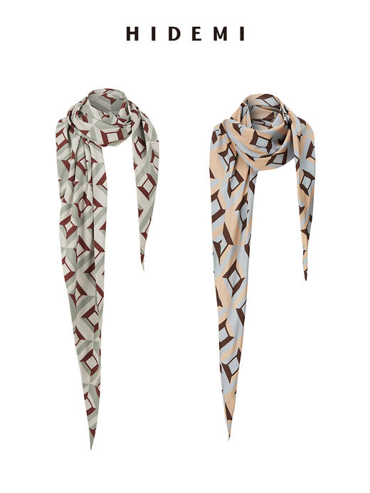 HIDEMI “我们做印花”经典几何设计感廓形印花缎面围巾 米绿/黄蓝 商品图0