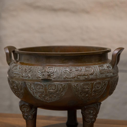 龟文堂造铜饕餮纹鼎式火炉 商品图1