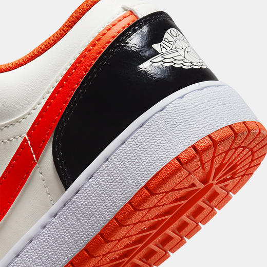 Air Jordan 1 Low SE（GS）大童运动童鞋 DV1335 商品图7