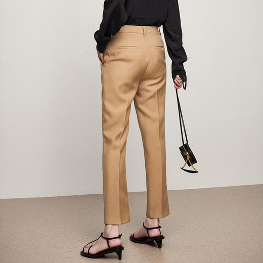 IN AND ON 原创设计WALTZ系列不易皱百搭休闲裤 女士通勤自然腰 商品图3