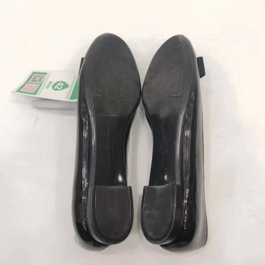 FIOCCHINO 黑色漆皮蝴蝶结平底鞋 商品图5