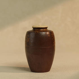 陶釉弦纹茶入