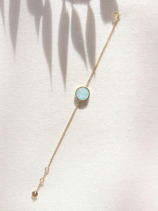 CAPSULE | Bliss solo stone Bracelet  [ 白母贝 / 黑玛瑙 / 绿孔雀石 / 亚马逊石手链 ] 商品图4