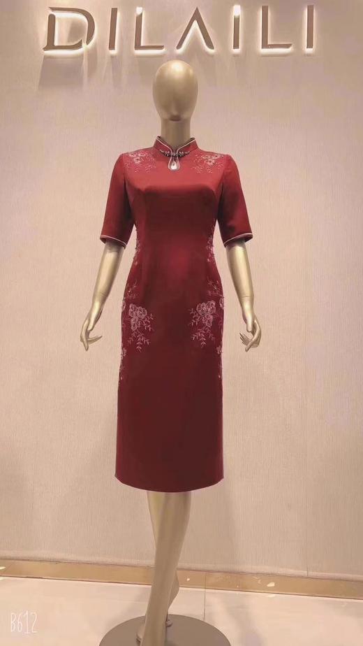 南2迪莱莉女装 商品图0