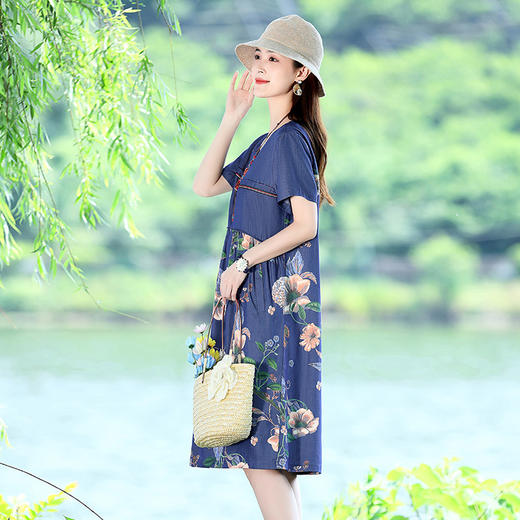 HRFS-WX62119拼接新款连衣裙2023年洋气印花时尚宽松休闲短袖连衣裙 商品图1