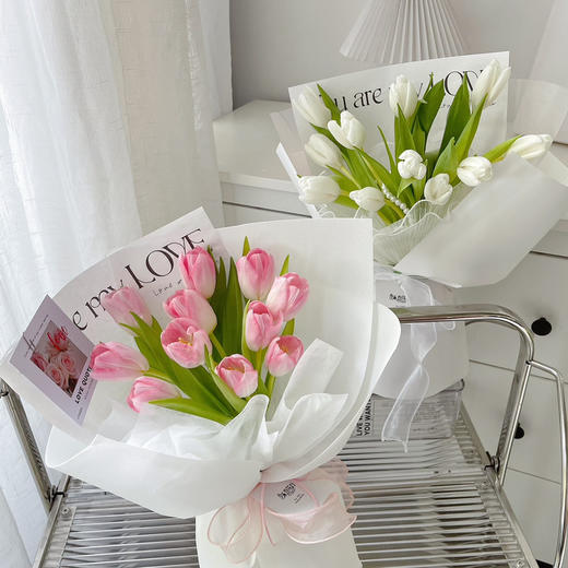 《守护》十枝郁金香花束 商品图2