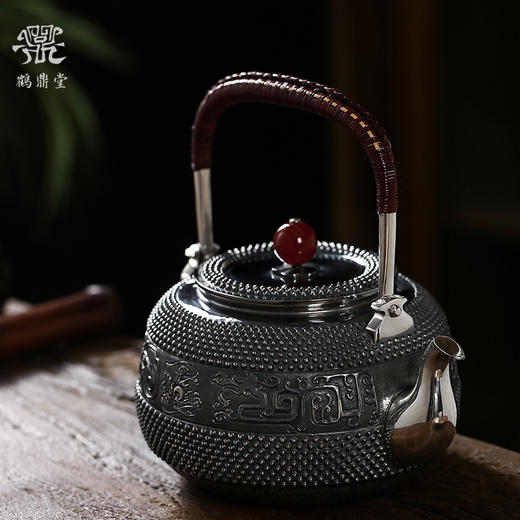 鹤鼎堂 于鹤系列福履霰纹汝钉汤沸錾刻龙章凤姿银壶（缺货） 商品图0