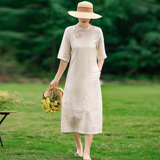 YM S358 2023春夏禅意风改良旗袍古典气质绣花立领开襟天丝提花文艺连衣裙 商品图1