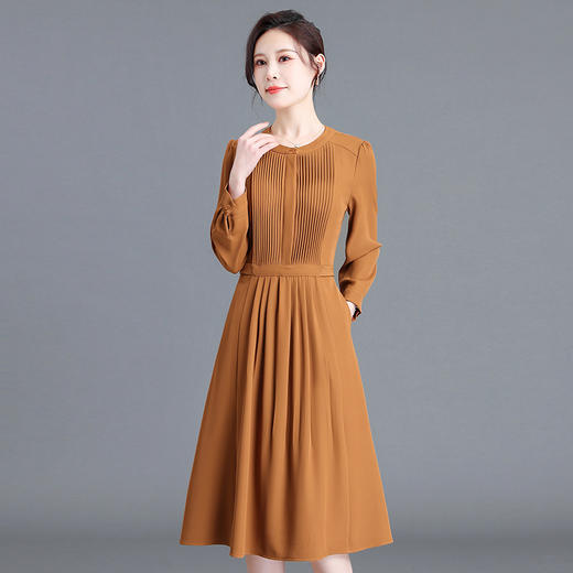 褶皱连衣裙中长款A字裙，纯色长袖裙高腰裙QYM-YX-HD23Q02-Y 商品图5