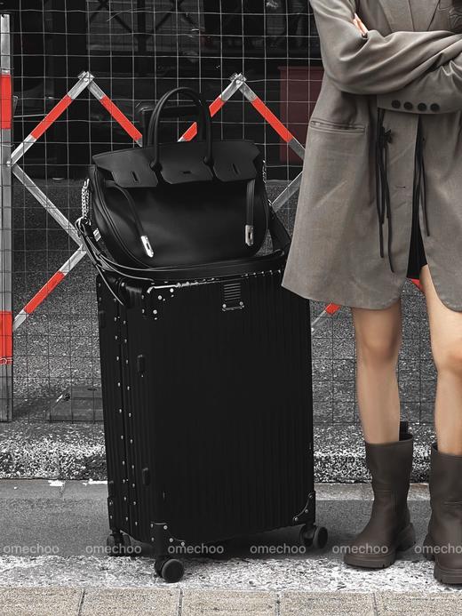 OMECHOO 欧米丘铝框行李箱 商品图1