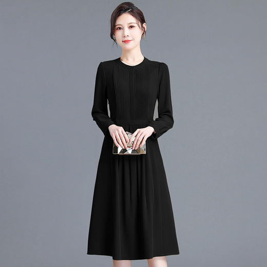褶皱连衣裙中长款A字裙，纯色长袖裙高腰裙QYM-YX-HD23Q02-Y 商品图1