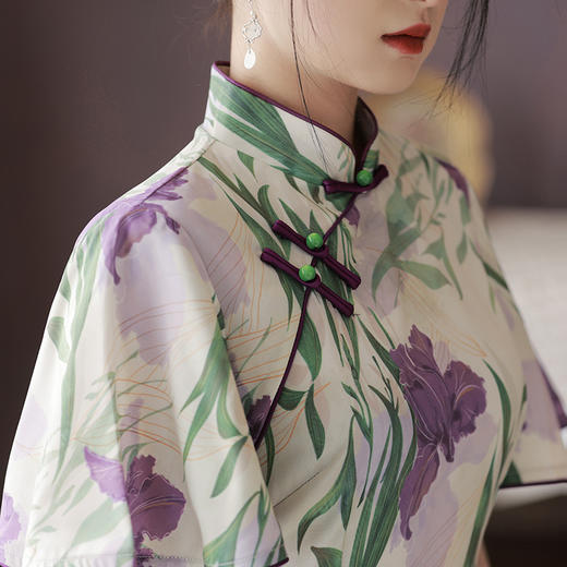 改良奥戴复古国风气质修身中紫色旗袍XL-23067 商品图3