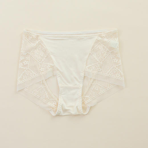 TG-TG01S135真丝中腰女内裤 桑蚕丝三角裤蕾丝性感花边短裤透气 商品图5