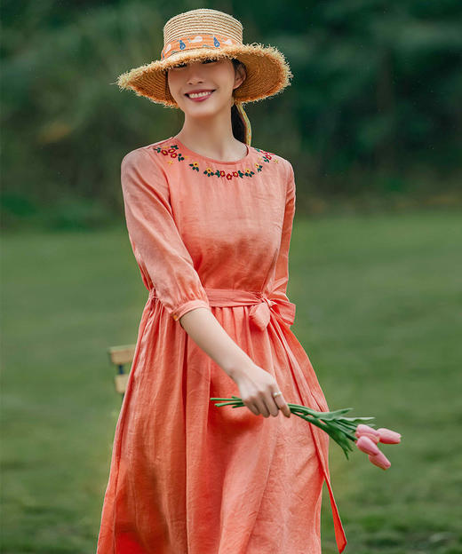 HM-C005春夏新款刺绣花朵文艺清新苎麻连衣裙减龄中袖中国风棉麻长裙 商品图2