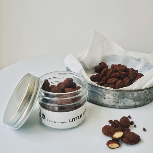 LITTLE WITCH 焦糖杏仁巧克力脏脏豆55g 商品图1