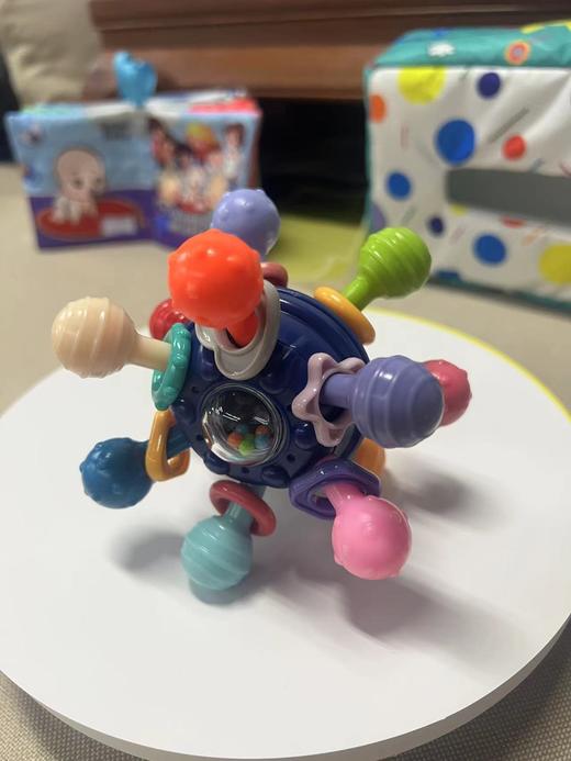 婴儿曼哈顿手指球手摇铃玩具 原子球旋转磨牙牙胶手抓玩具 软胶球 商品图2