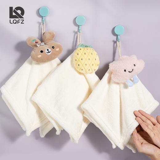 「三款配色！珊瑚绒材质」珊瑚绒擦手巾 可挂式卡通动物擦手毛巾 厨房用品居家日用布艺卫生间吸水毛巾擦手抹布 商品图0