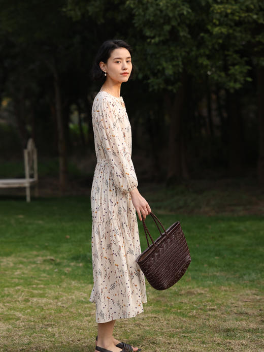 HeyDress法式碎花裙女春夏圆领宽松收腰显瘦印花裙温柔度假风裙子 商品图3